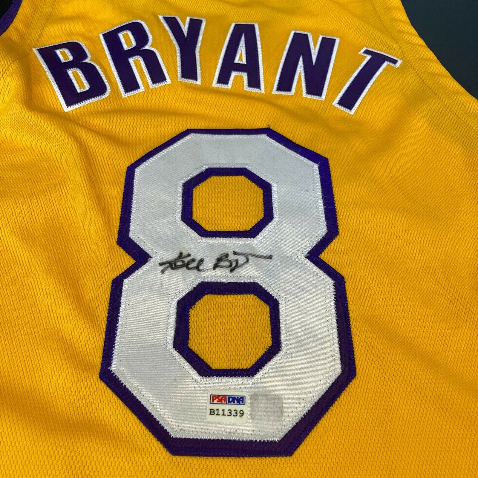Lot Detail - 1999-2000 Kobe Bryant Game Worn & Signed NBA Finals Jersey  (PSA & Grey Flannel COAs)