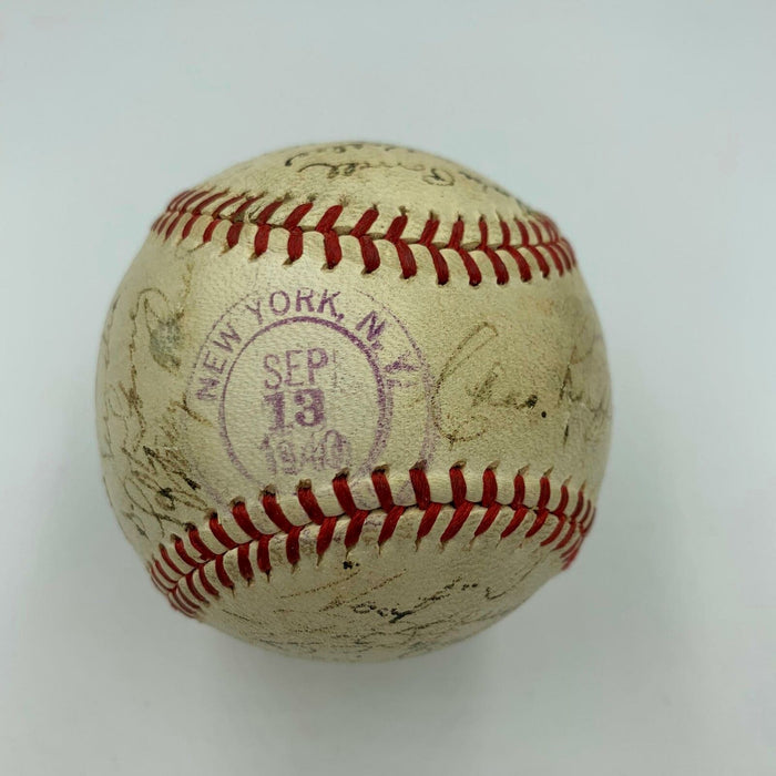 Rare 1940 New York Yankees Team Signed AL Baseball 25 Sigs Joe Dimaggio JSA COA