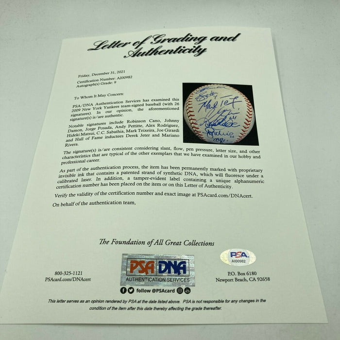 2009 New York Yankees Team Signed W.S. Baseball Derek Jeter PSA DNA MINT 9