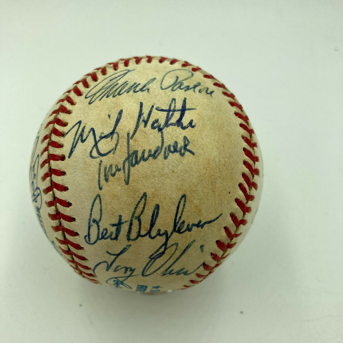 1986 Minnesota Twins Team Signed Baseball With Kirby Puckett With