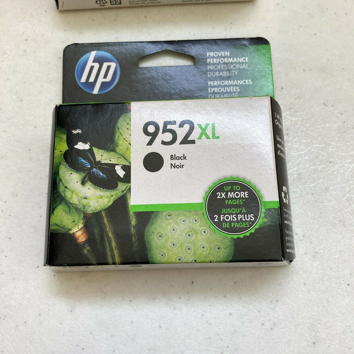 (2) HP 952XL BLACK INK CARTRIDGES GENUINE FACTORY SEALED BOX NEW Dated 12/2018