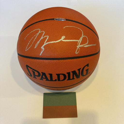 Michael Jordan Signed Spalding Official NBA Game Basketball UDA Upper Deck COA