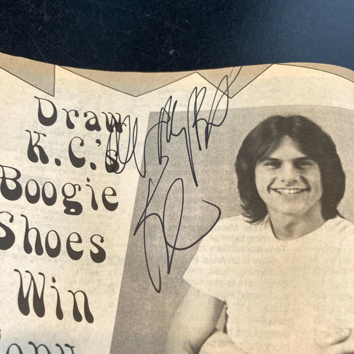 Harry Wayne Casey K.C. Signed Autographed 1970's Teen Beat Magazine