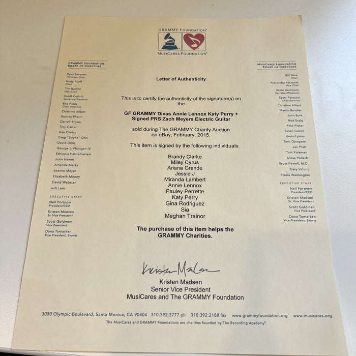 Katy Perry Ariana Grande Miley Cyrus Grammy Winners Signed Guitar Beckett COA