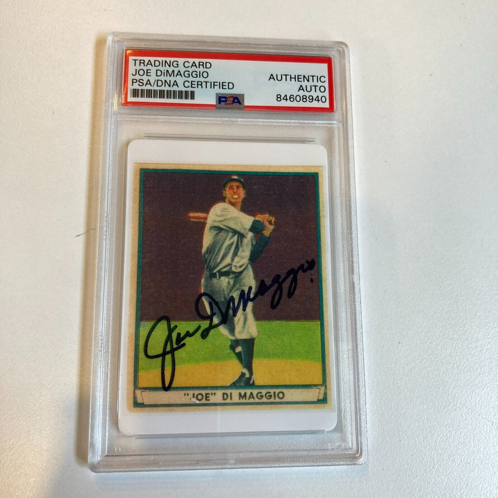 1941 Play Ball Joe Dimaggio Signed Porcelain Baseball Card PSA DNA Auto