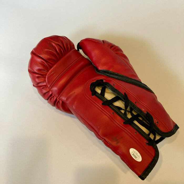 Muhammad Ali Signed Autographed Everlast Boxing Glove With JSA COA