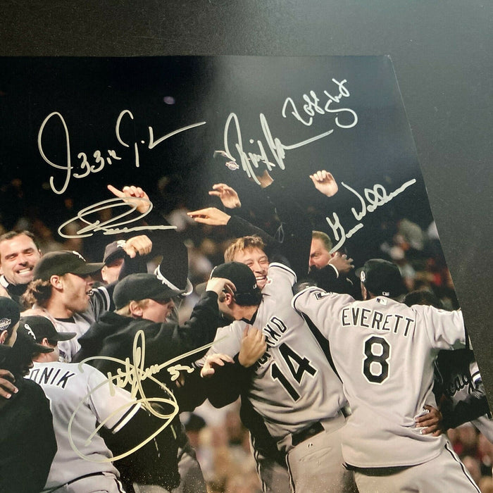 2005 Chicago White Sox World Series Champs Team Signed 16x20 Photo With JSA COA