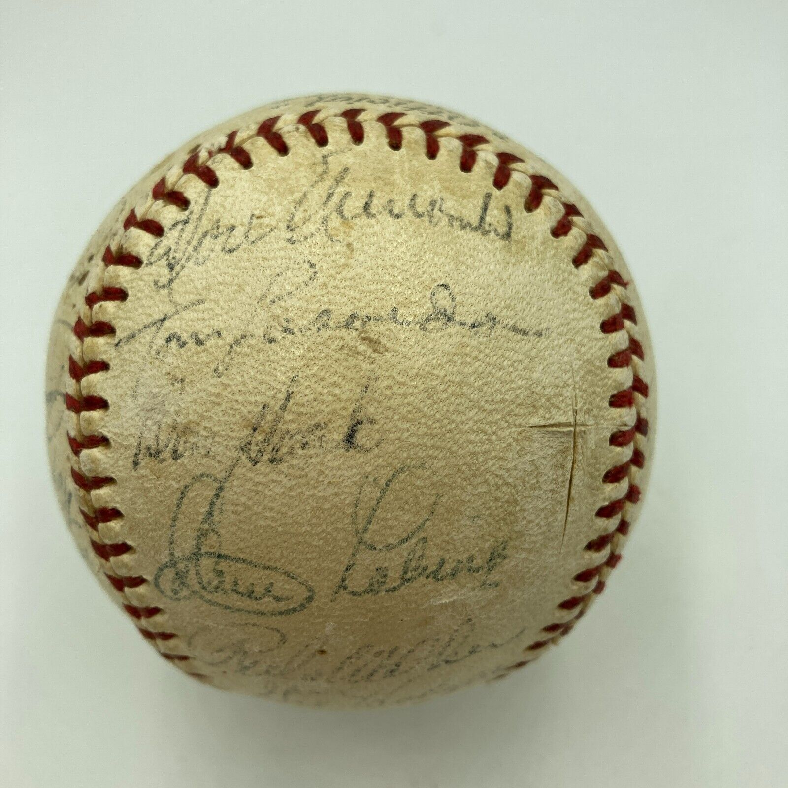 Lot Detail - 1955 World Series Champion Brooklyn Dodgers Team Signed  Baseball with Roy Campanella & Jackie Robinson (JSA & PSA/DNA NM 7)