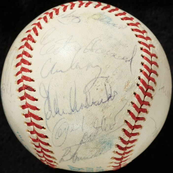 Thurman Munson 1976 New York Yankees AL Champs Team Signed Baseball