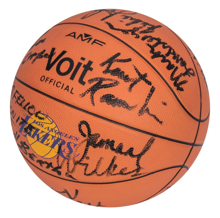 1982 Los Angeles Lakers Team Signed Basketball Magic Johnson Kareem Jabbar JSA
