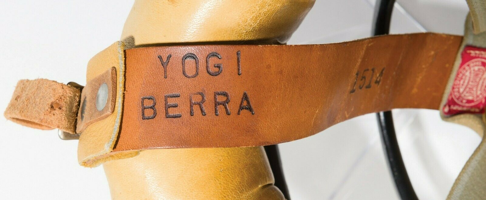 Rare Yogi Berra Game Used 1958-1960 Catchers Mask J.T. Sports COA Yankees