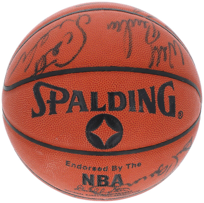 Michael Jordan 1991-92 Chicago Bulls NBA Champs Team Signed Basketball JSA COA