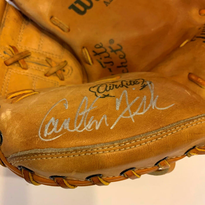 Carlton Fisk Signed Vintage 1970's Catchers Mitt Glove With JSA COA