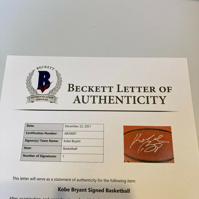 Beautiful Kobe Bryant Signed Spalding NBA Basketball Mint Auto Beckett COA