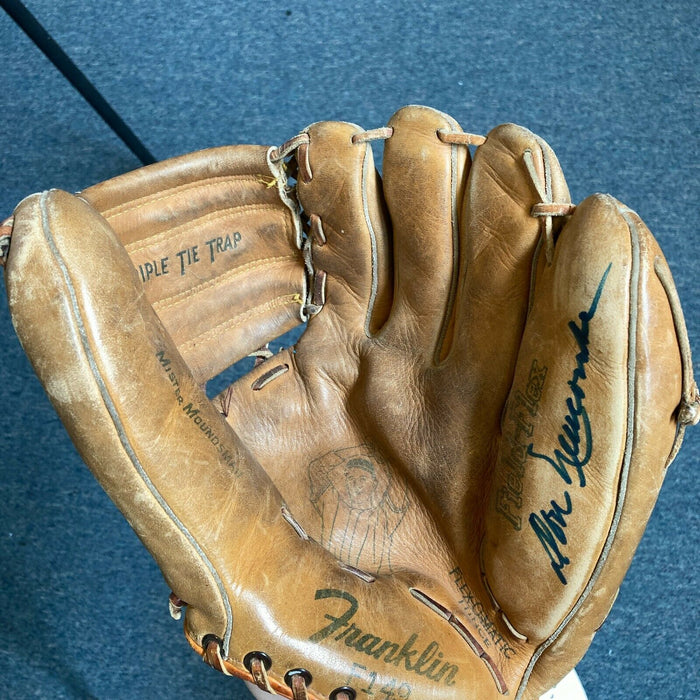 Don Newcombe Signed 1950's Game Model Baseball Glove With JSA COA