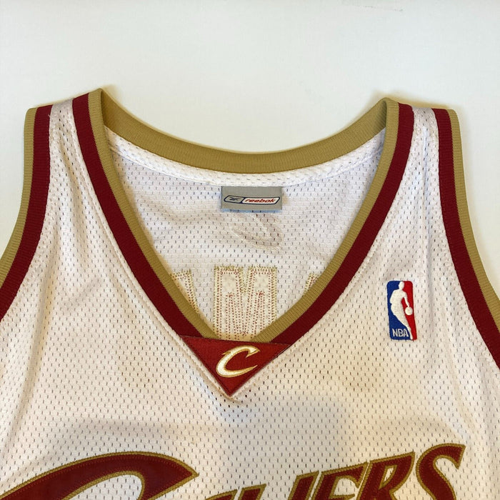 Lebron James 2004 Rookie Signed Cleveland Cavaliers Game Model Jersey —  Showpieces Sports