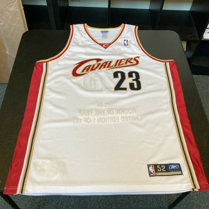 Lebron James 2004 Rookie Of The Year Signed Cleveland Cavaliers Jersey UDA COA