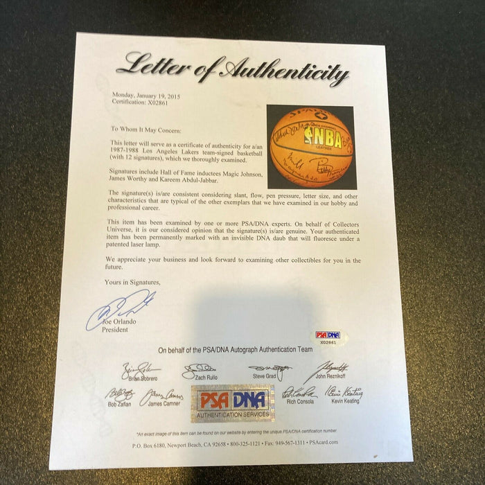 1987-88 Los Angeles Lakers NBA Champs Team Signed Spalding Basketball PSA DNA