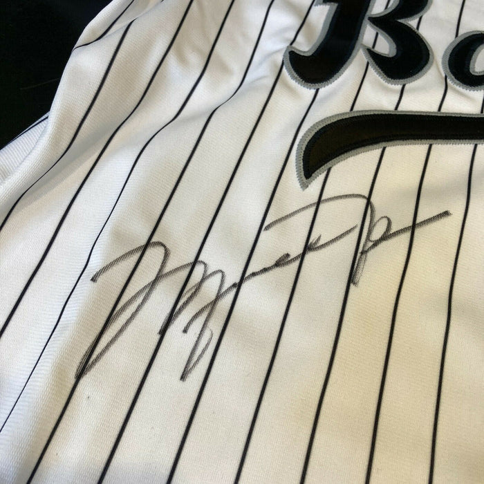 Michael Jordan Signed Chicago White Sox Jersey Upper Deck UDA COA Huge —  Showpieces Sports