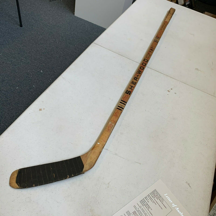 1973-74 Stanley Cup Champion Philadelphia Flyers Team Signed Game Used Stick JSA