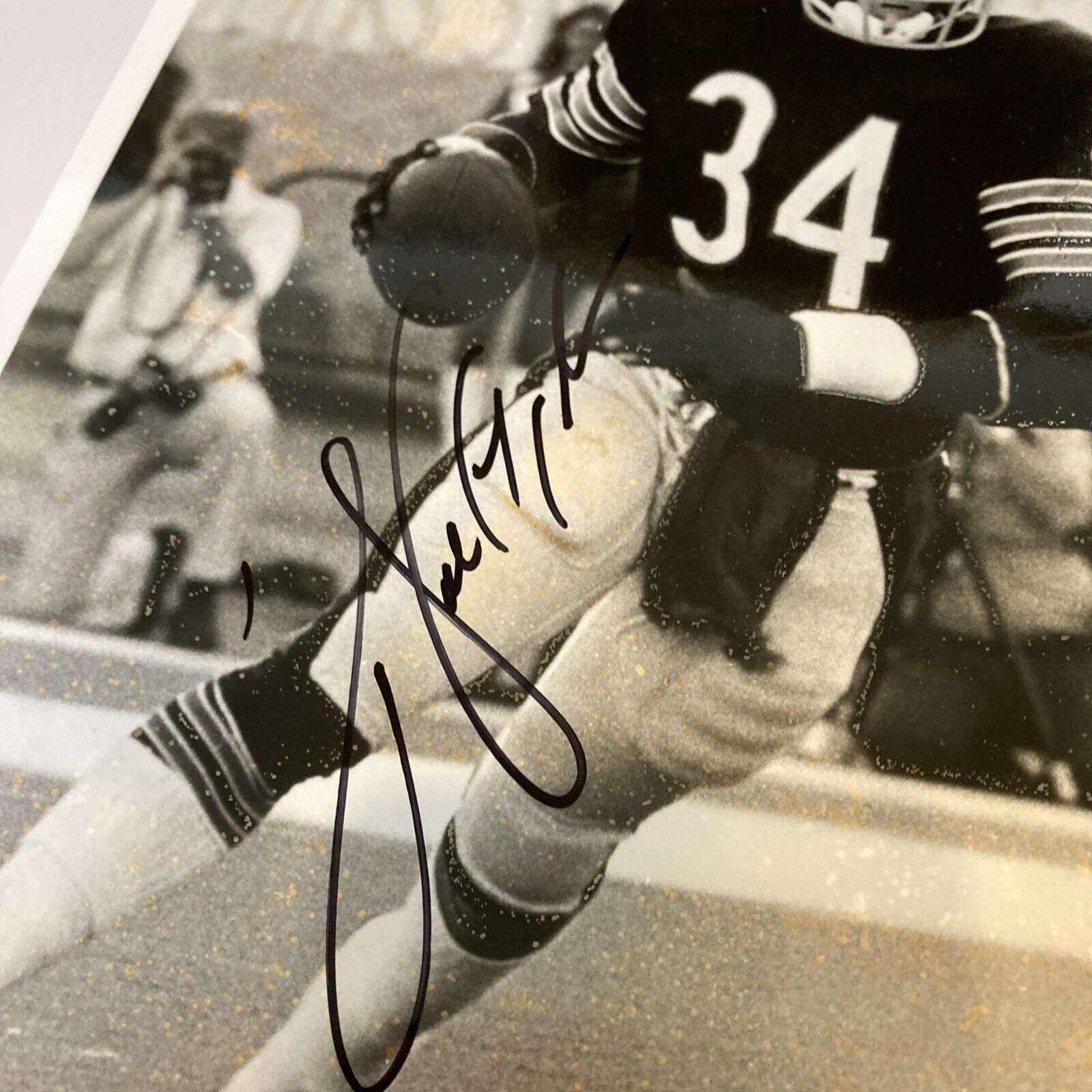 Walter Payton Signed Autographed 8x10 Photo JSA COA — Showpieces Sports