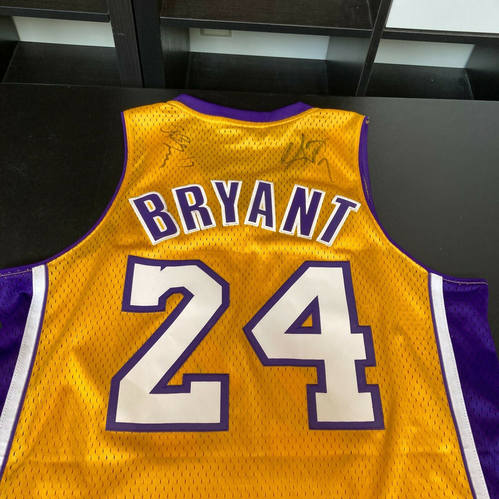 Kobe Bryant Signed #24 Adidas Game Model Authentic Los Angeles Lakers  Jersey JSA
