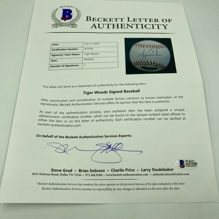 Beautiful Tiger Woods Single Signed MLB Baseball Upper Deck UDA & Beckett COA