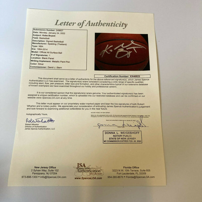 Beautiful Kobe Bryant Signed Spalding NBA Basketball Bold Mint Auto JSA COA