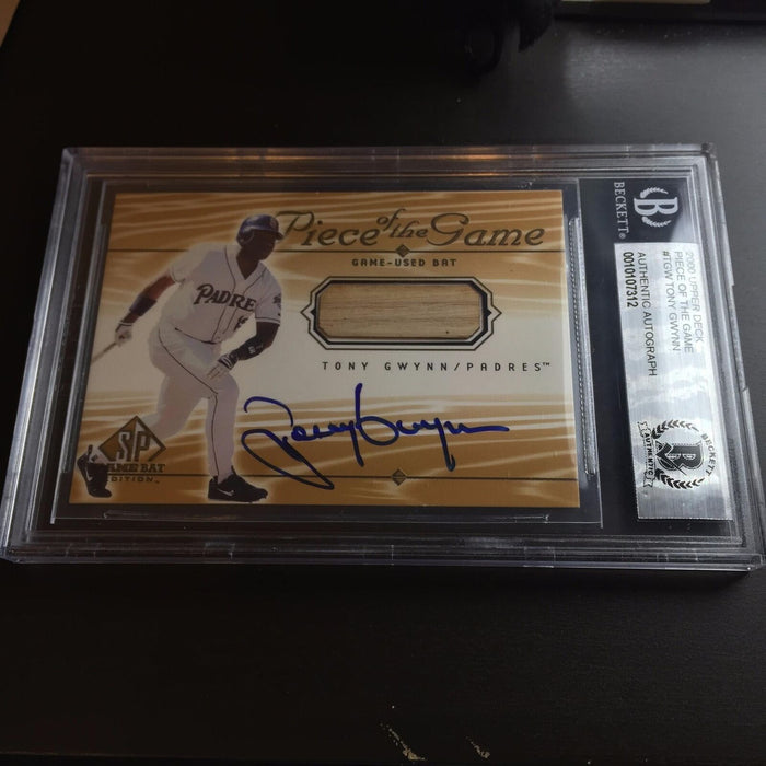 2000 Upper Deck Piece Of The Game Tony Gwynn Signed Game Used Bat Auto BGS COA