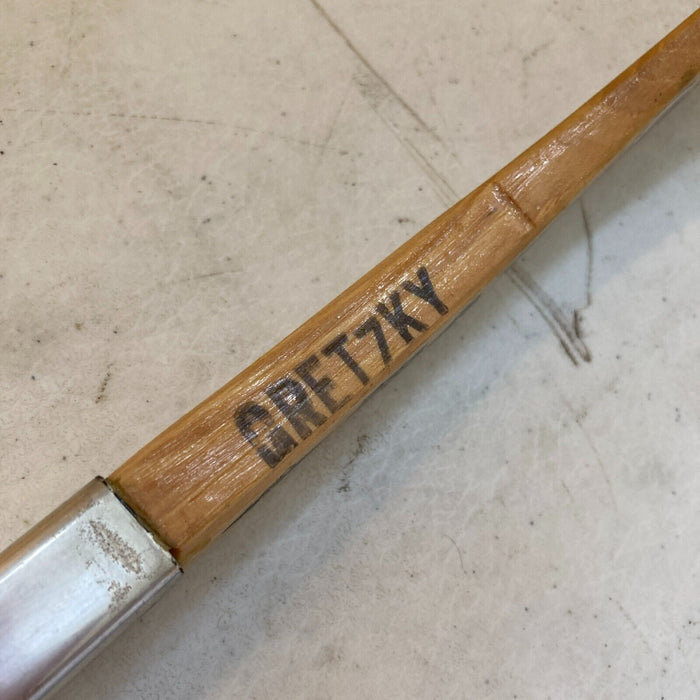 Wayne Gretzky Signed Game Issued Hockey Stick PSA DNA & Beckett COA