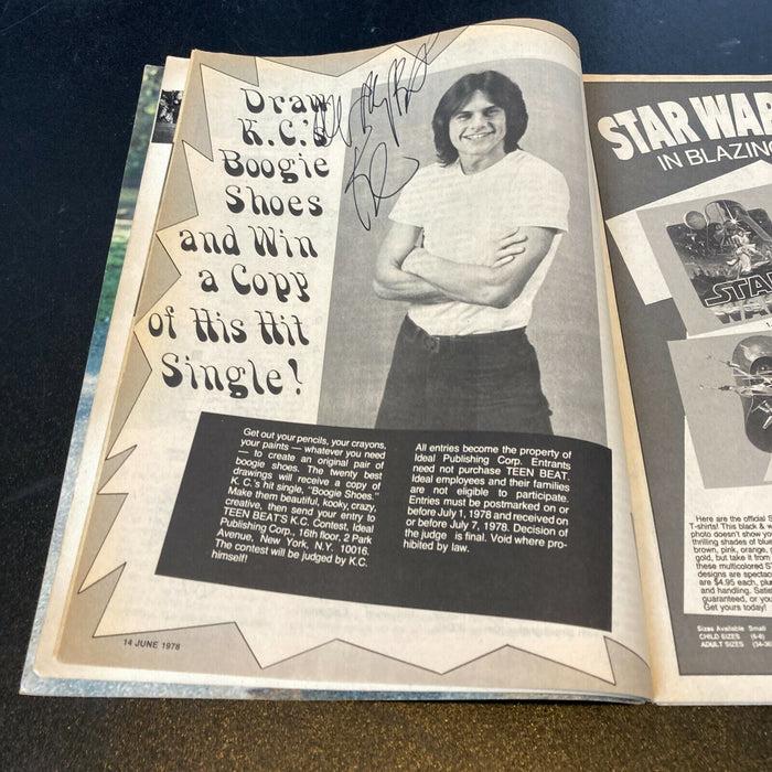 Harry Wayne Casey K.C. Signed Autographed 1970's Teen Beat Magazine