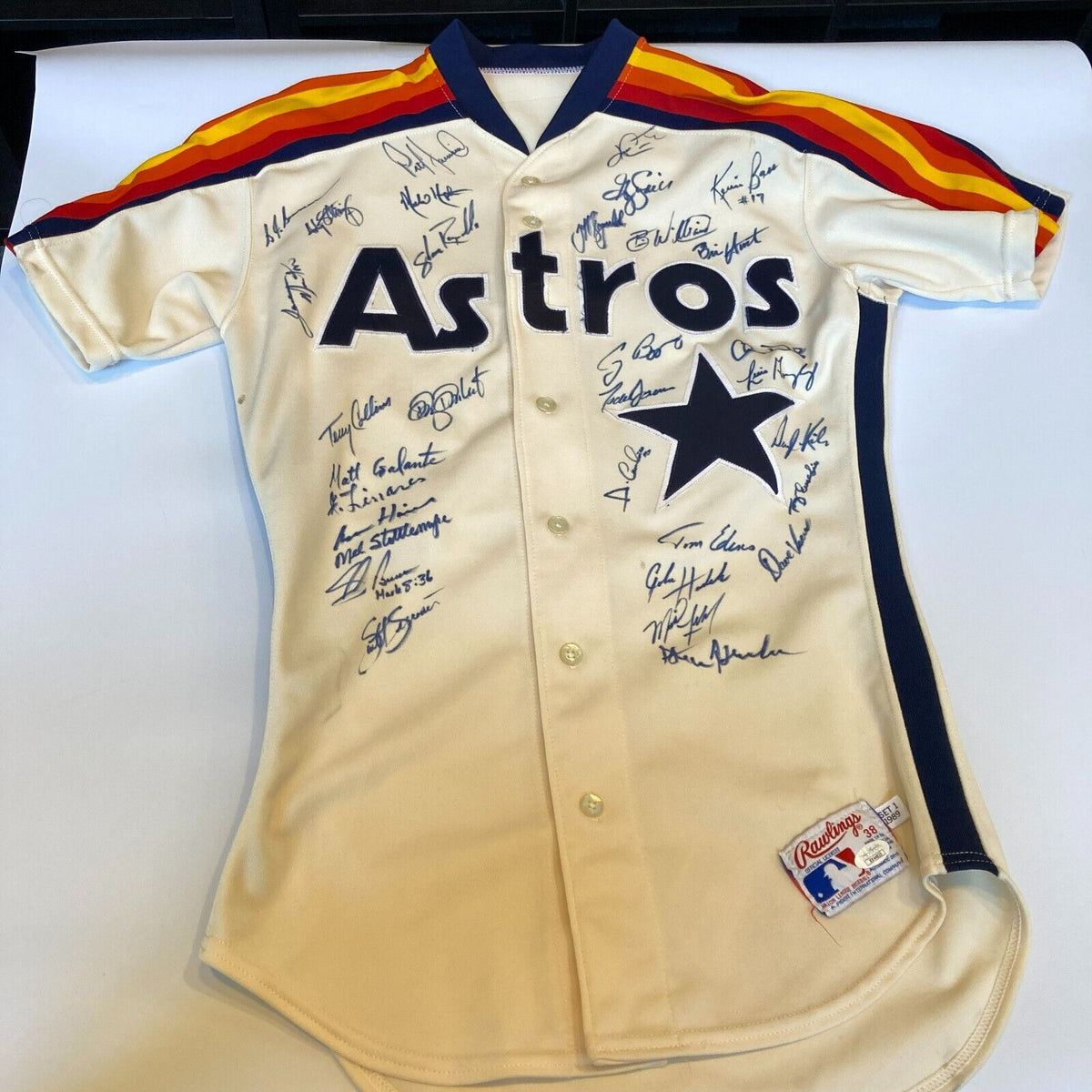 1980-90's Houston Astros Team Signed Game Jersey Jeff Bagwell Craig Bi —  Showpieces Sports