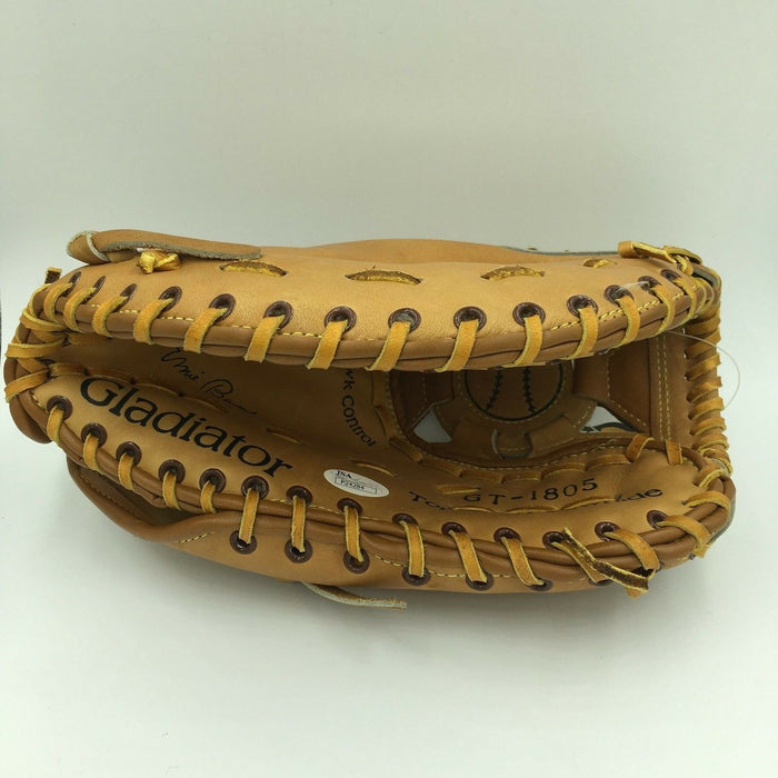 1950's Ernie Banks Signed Autographed Game Model Baseball Glove JSA COA