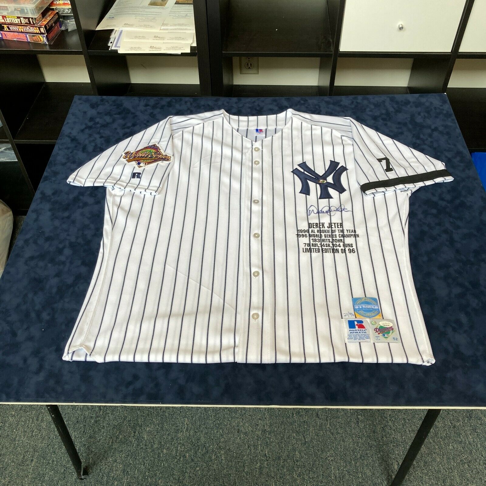 Derek Jeter Signed New York Yankees Game Model 1999 World Series Jerse —  Showpieces Sports