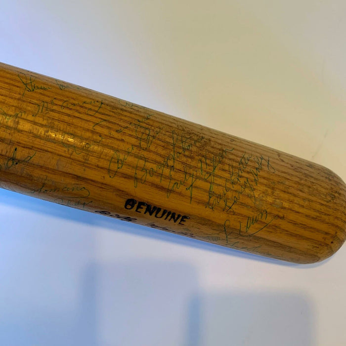 Extraordinary 1959 Chicago White Sox AL Champs Team Signed Game Issued Bat JSA