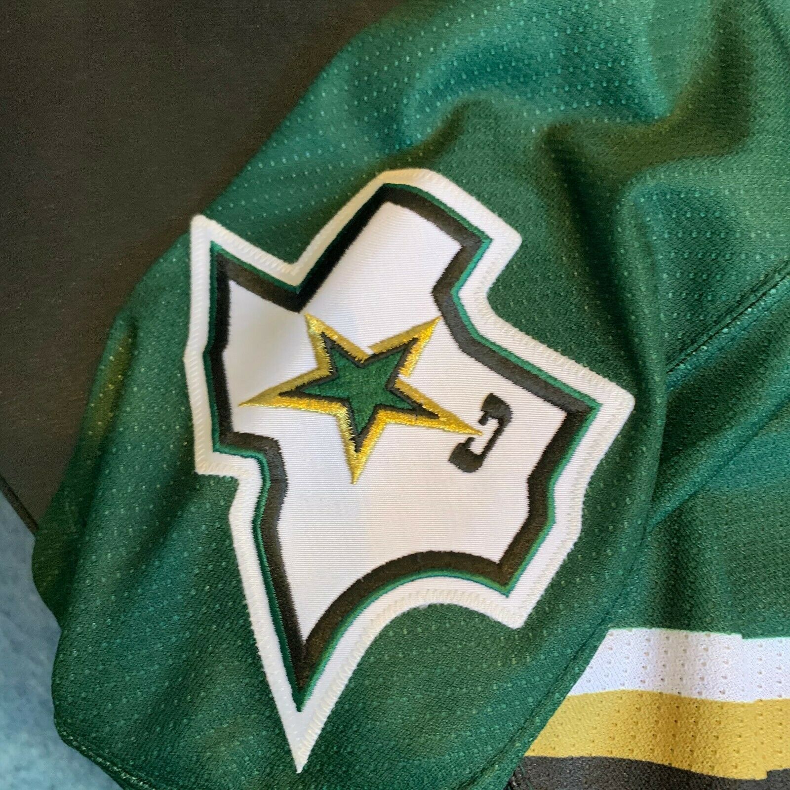 1999 Dallas Stars NHL Stanley Cup Champs Team Signed Jersey With Stein —  Showpieces Sports