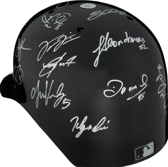 Beautiful 2005 Chicago White Sox World Series Champs Team Signed Helmet JSA COA