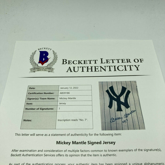 Beautiful Mickey Mantle No. 7 Signed New York Yankees Jersey Beckett COA