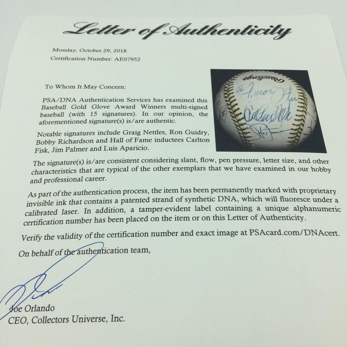 Nice Gold Glove Winners Multi Signed Baseball 15 Sigs Carlton Fisk PSA DNA COA