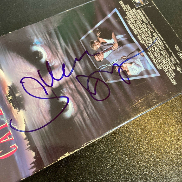 Illeana Douglas Signed Cape Fear VHS Movie With JSA COA