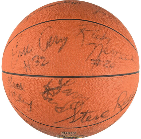 1979 Indiana State Sycamores Team Signed Basketball Larry Bird PSA DNA & Beckett