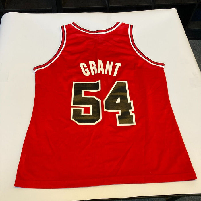 Horace Grant Signed Authentic Champion Chicago Bulls 1990's Jersey Beckett