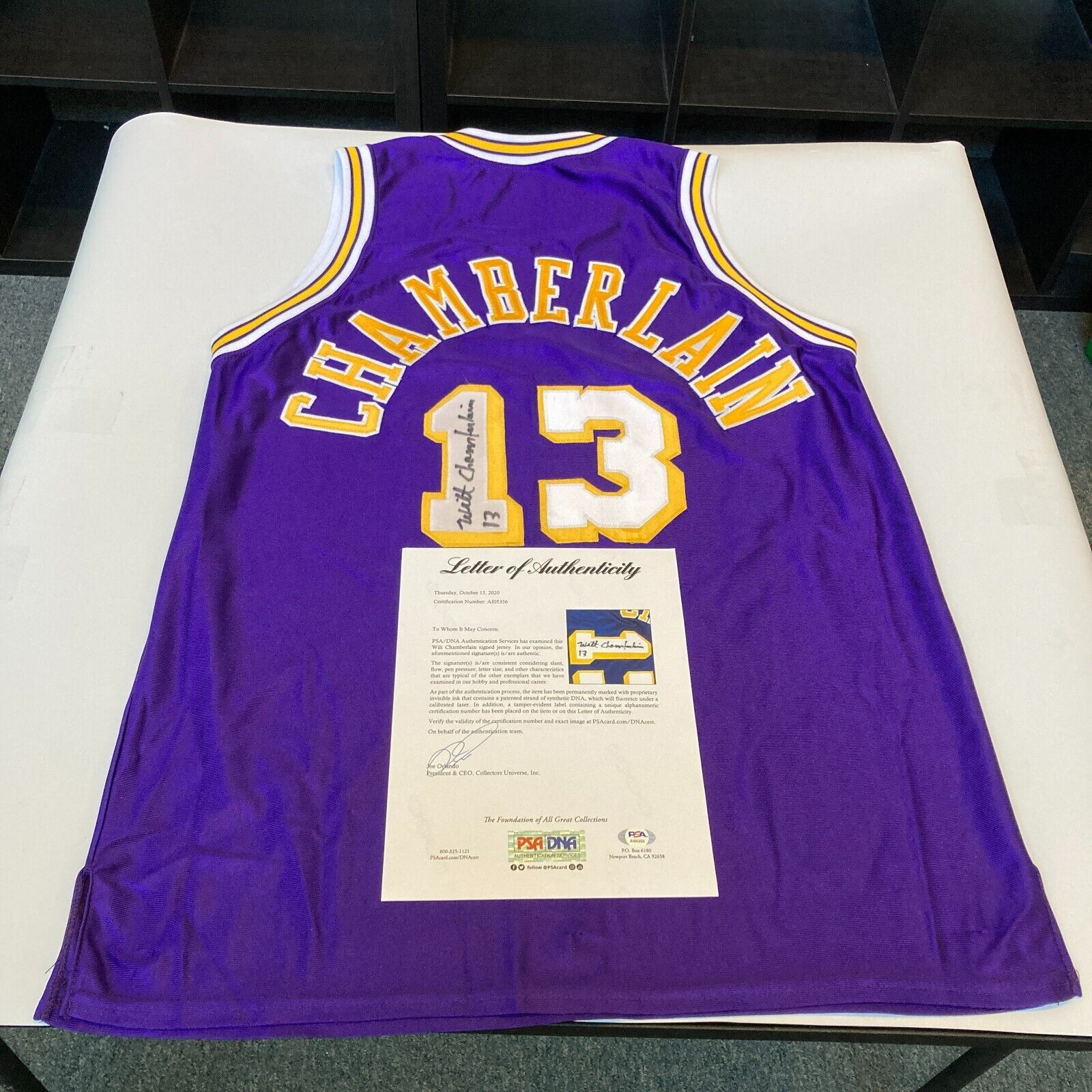 Mitchell & Ness Authentic Wilt Chamberlain Los Angeles Lakers 1971-72 Jersey