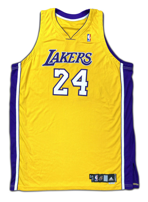 Kobe Bryant Signed Game Used 2006-07 Los Angeles Lakers Jersey Beckett COA RGU 9