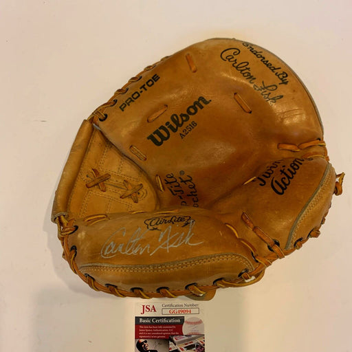 Carlton Fisk Signed Vintage 1970's Catchers Mitt Glove With JSA COA