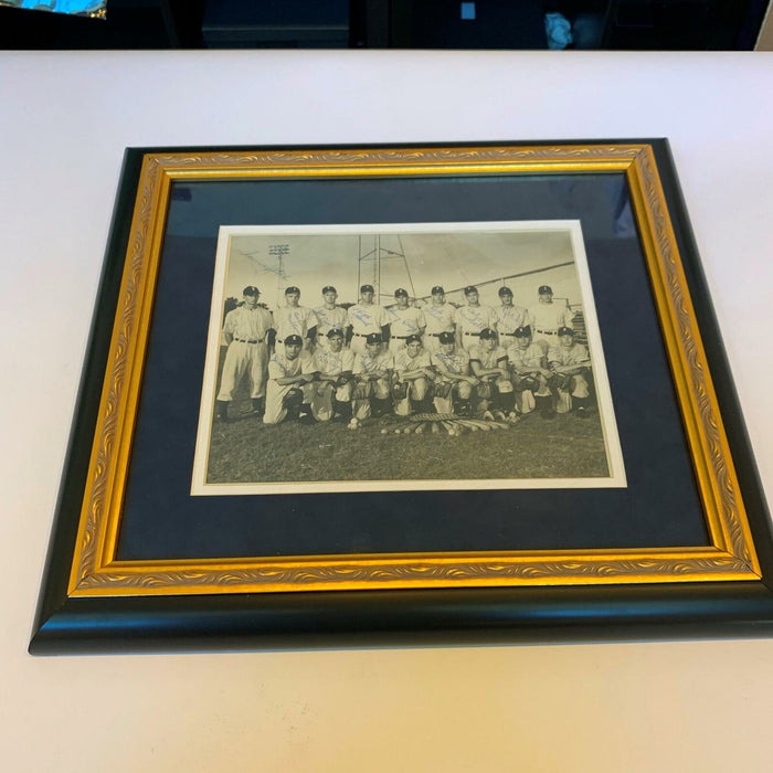 Incredible Mickey Mantle 1949 Independence Yankees Team Signed Photo PSA DNA