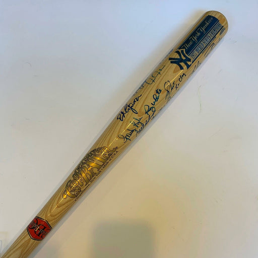 Beautiful 1977 New York Yankees World Series Champs Team Signed Bat Steiner COA
