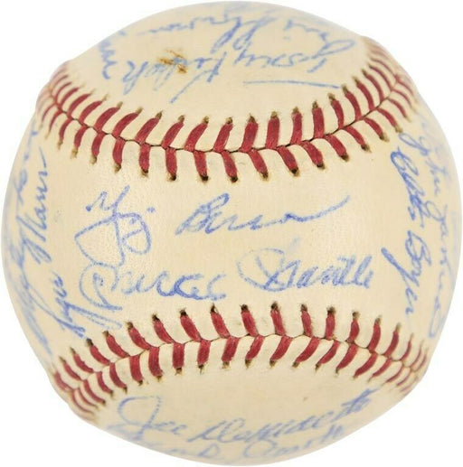 Beautiful 1960 Yankees Champs Team Signed Baseball Mickey Mantle Maris PSA DNA 8