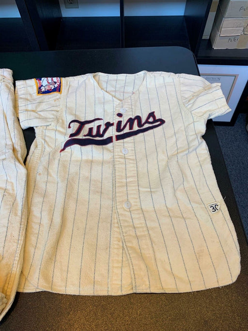 Rare 1966 Original Minnesota Twins "Game Issued" Ball Boy Uniform Jersey Pants