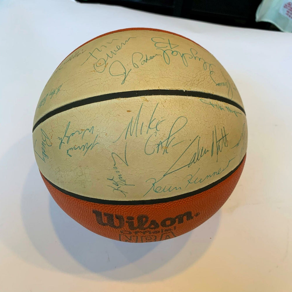 1980-81 Portland Trail Blazers Team Signed Wilson Official NBA Basketball